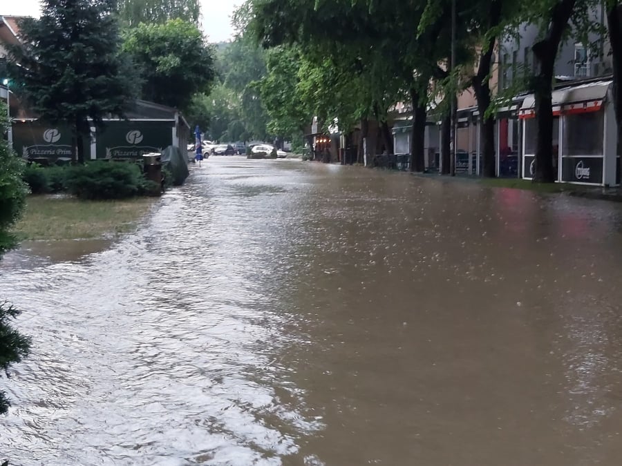 Jaka kiša izazvala poplave u Modriči, Vitezu, Zavidovićima