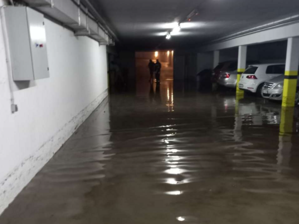 Jake kiše poplavile više objekata u Hercegovini