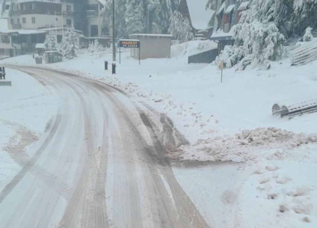 Jake snježne padavine zahvatile Srbiju