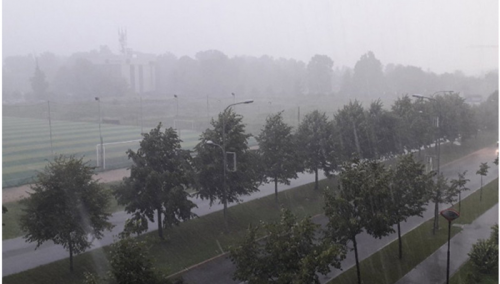 Jako nevrijeme pogodilo Banjaluku, na Kozari padao led