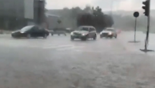 Jako nevrijeme zahvatilo Sarajevo i Kupres