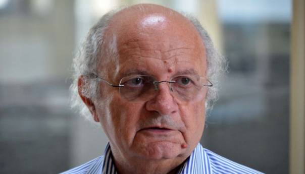 Jakob Finci uputio čestitke za Uskrs