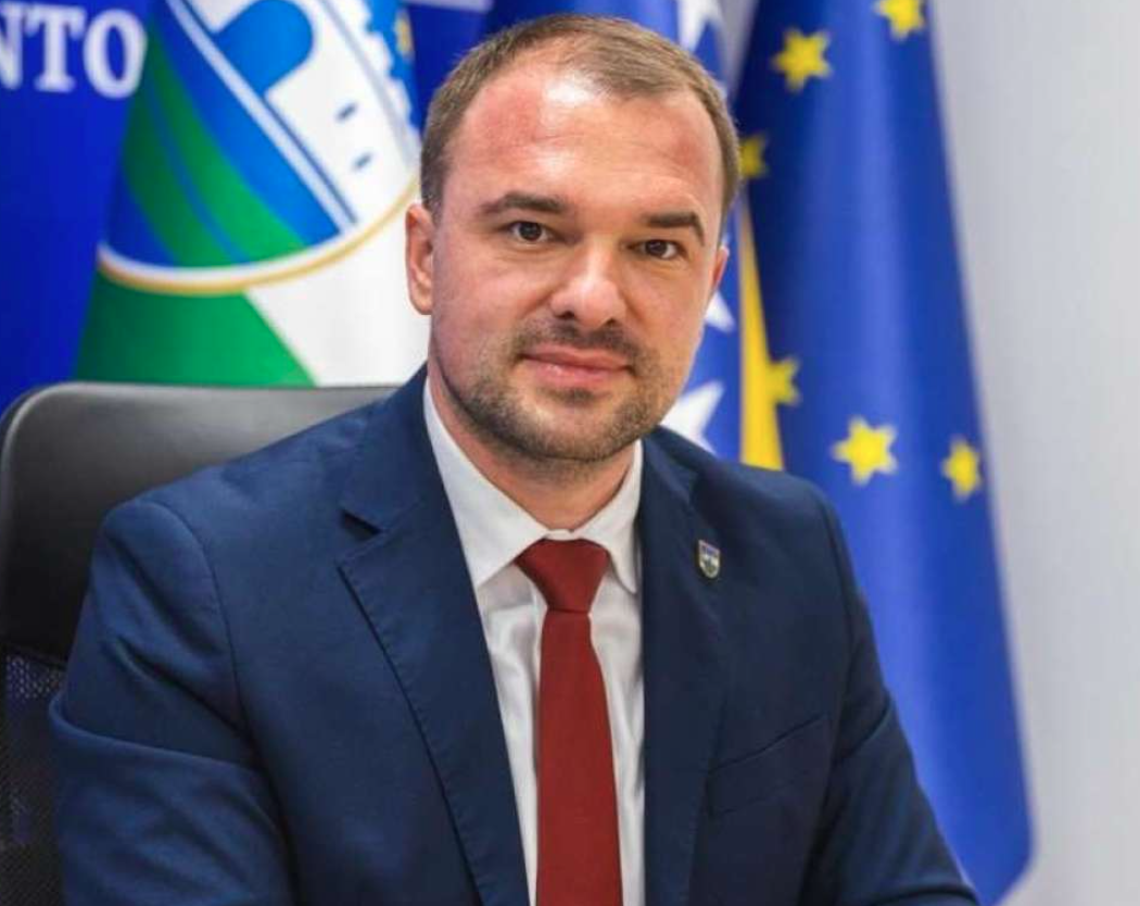 Jakšić: USK prvi put nakon dugo vremena bilježi održiv i stabilan pad kreditnih obaveza