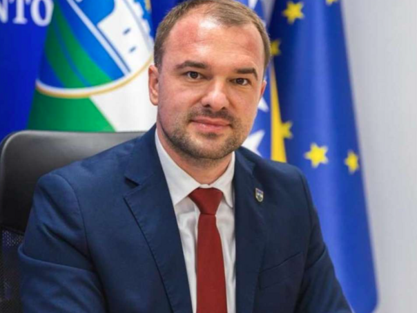 Jakšić: USK prvi put nakon dugo vremena bilježi održiv i stabilan pad kreditnih obaveza