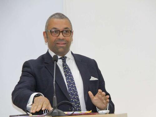 James Cleverly objavio kandidaturu za čelnika Konzervativaca