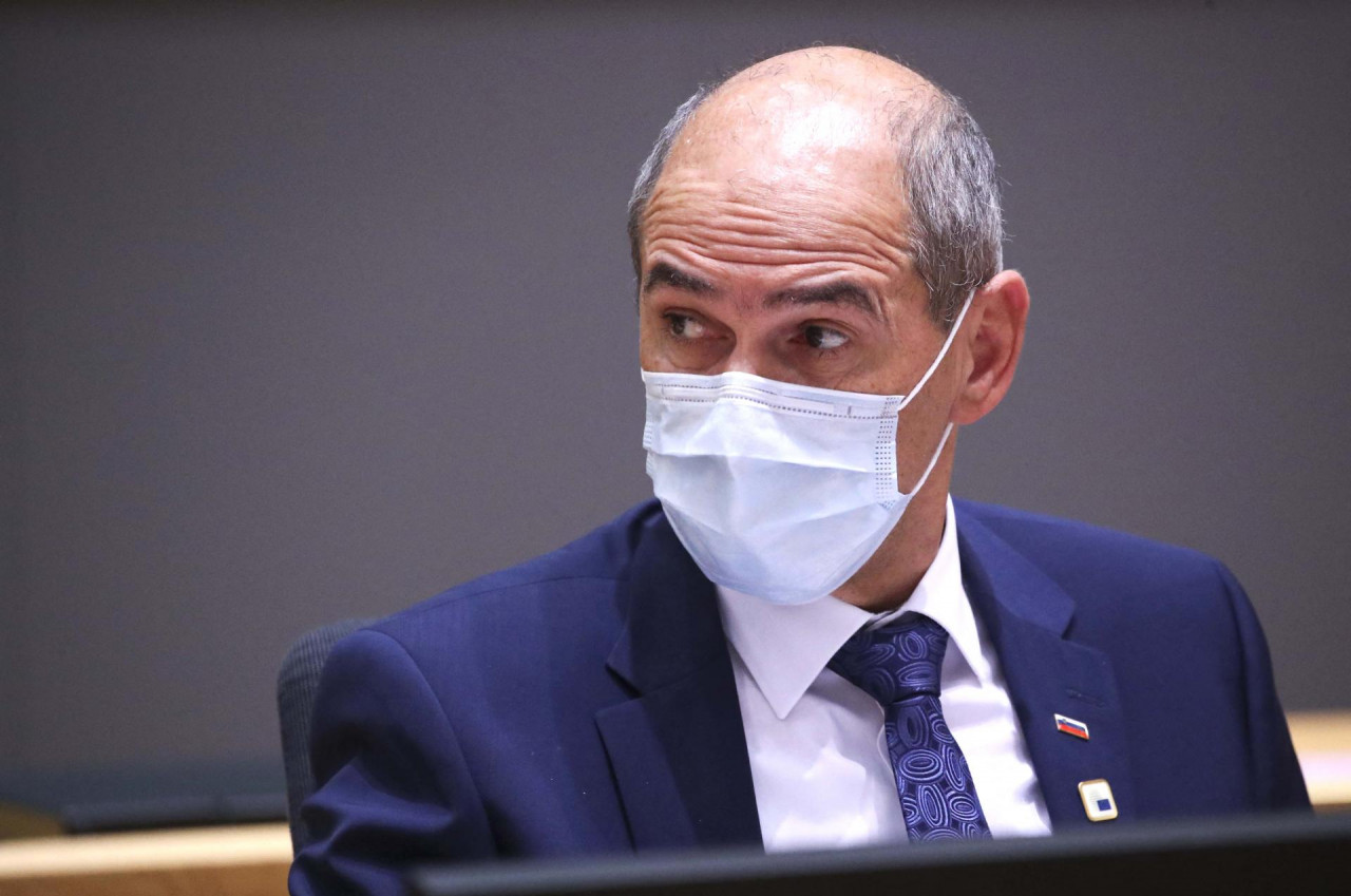 Janša traži objavu ugovora Europske komisije i AstraZenece