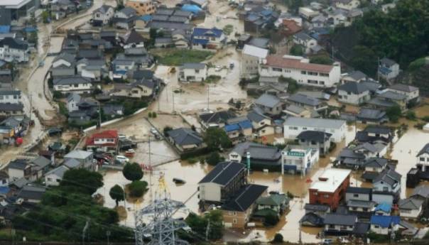 Japan će izdvojiti 3,7 milijardi dolara za poplavljene regije