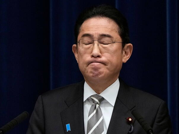 Japan: Četiri ministra dala ostavke, tužioci spremaju pretrese