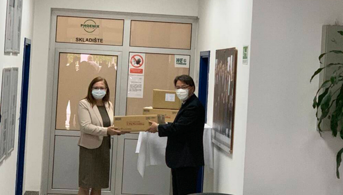 Japan donirao BiH lijek avigan za 100 oboljelih od Covid-19