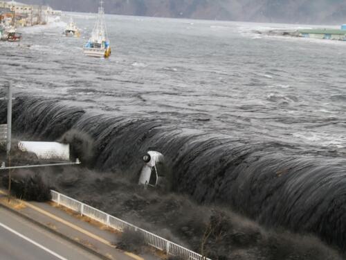 Japan izdao upozorenje o riziku od velikog potresa koji bi odnio 200.000 života