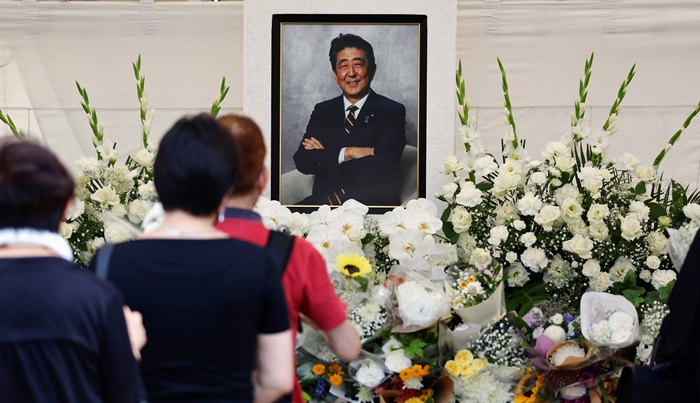 Japan obilježava drugu godišnjicu atentata na bivšeg premijera
