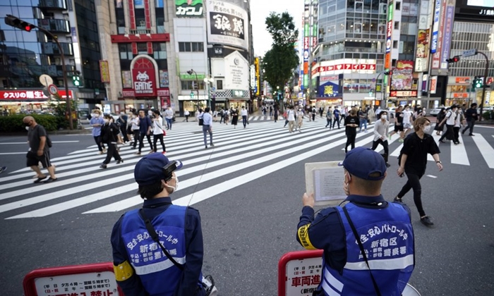 Japan savjetuje skidanje zaštitnih maski zbog visokih temperatura