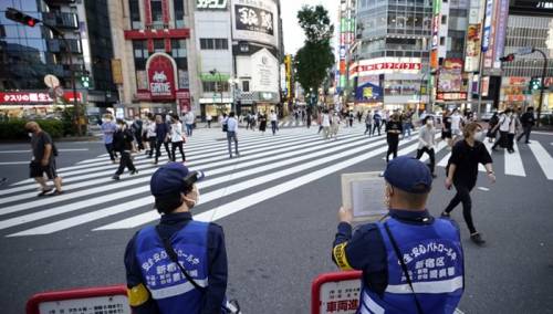 Japan savjetuje skidanje zaštitnih maski zbog visokih temperatura