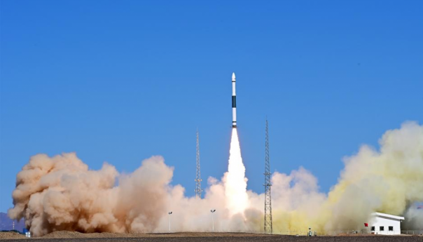 Japan stavlja raketnu obranu u pripravnost dok Sjeverna Koreja upozorava na lansiranje satelita