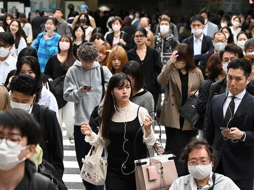 Japanac zarađuje 80.000 dolara godišnje: Iznajmljuje sebe usamljenim ljudima