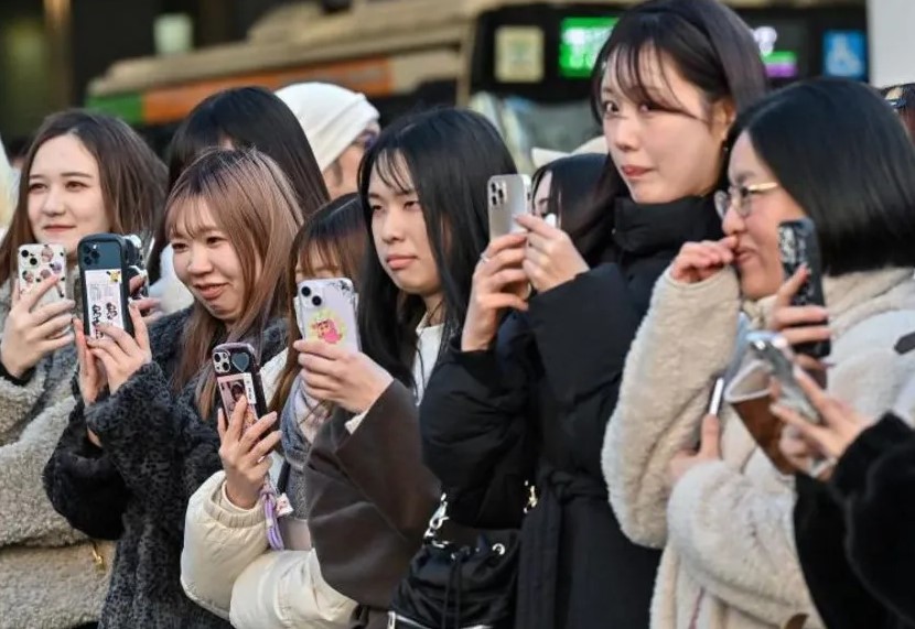 Japanski grad želi ograničiti korištenje telefona na tek dva sata dnevno