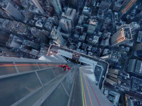 Jared Leto popeo na Empire State Building kako bi promovirao predstojeću turneju