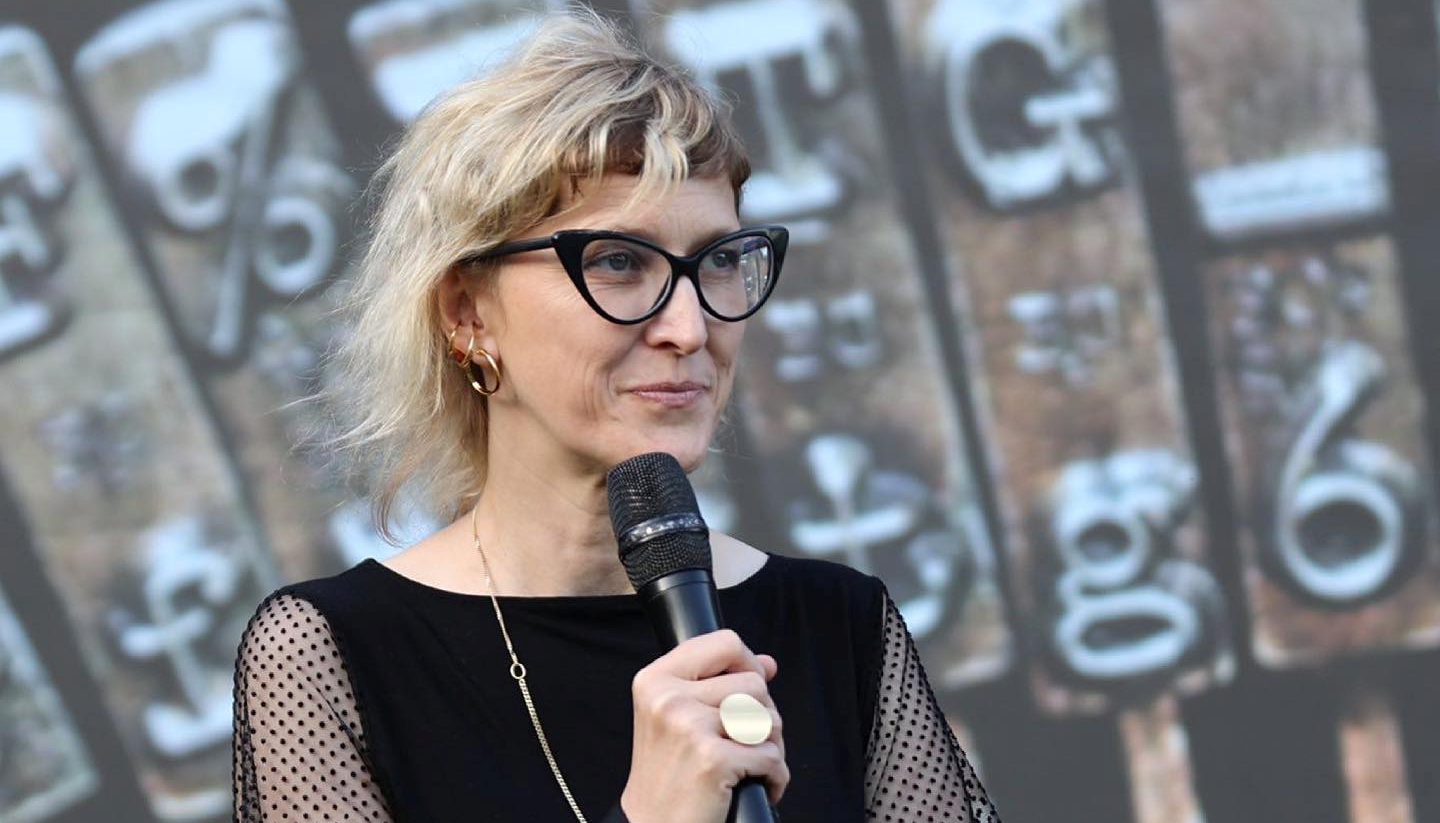 JASMILA ŽBANIĆ - ODGOVOR PLENKOVIĆU