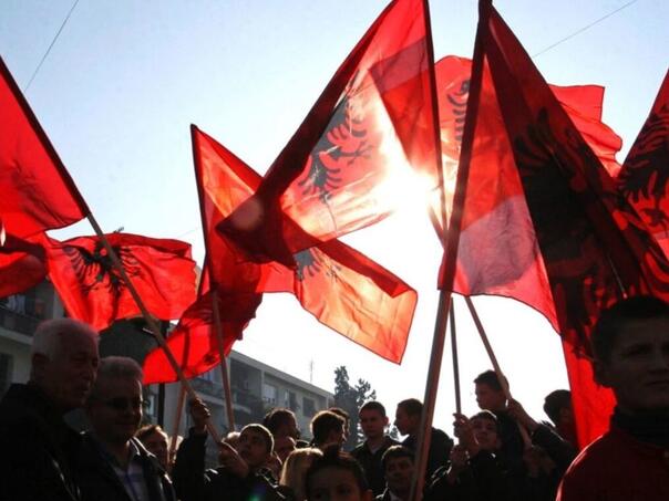 Javni dug Albanije među najvišima u regiji, ispred nje samo jedna zemlja