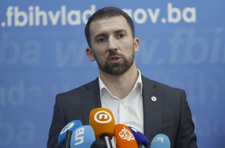 Javni poziv federalnim udruženjima osoba s invaliditetom da se registruju kao organizacije