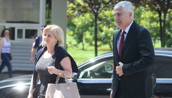 Je li konačno na pomolu nova politika Dragana Čovića