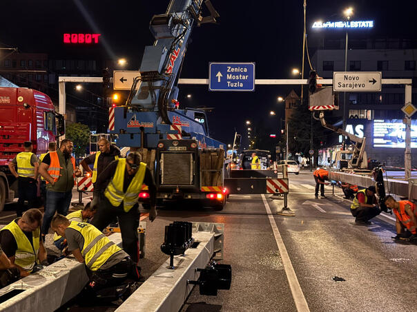 Je li "zeleni val" na vidiku? Adaptivni semafori postavljeni na raskrsnice