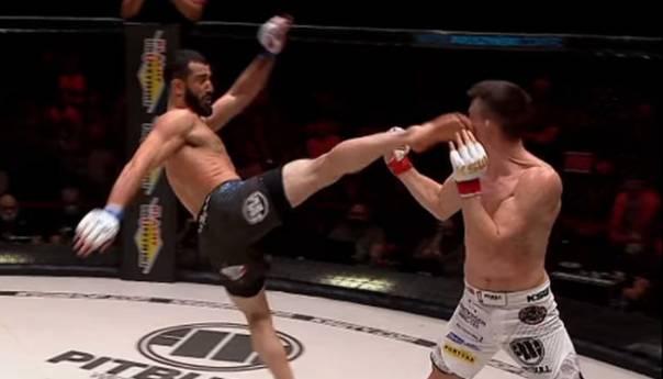 Jedan od najboljih nokauta godine: Khalidov switch-kickom srušio Askhama i osvojio titulu