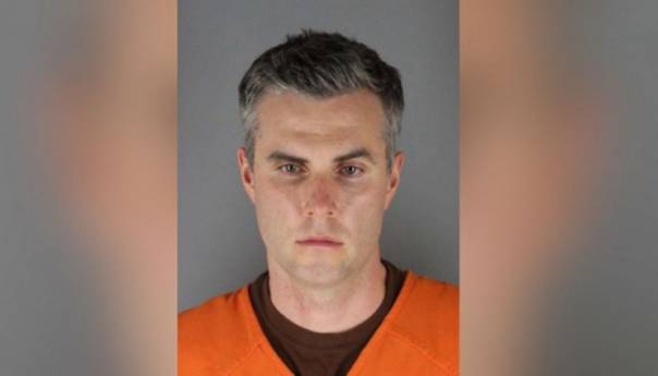 Jedan od policajaca optuženih u slučaju ubistva Floyda pušten iz pritvora