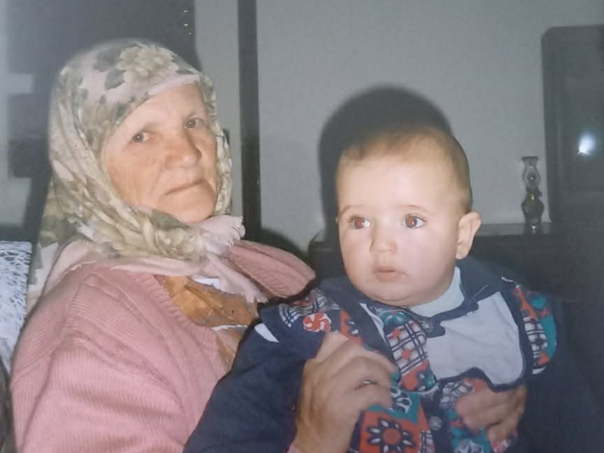 Jedanaest članova porodice Emine Ploskić ubijeno 1992., pravda još na čekanju