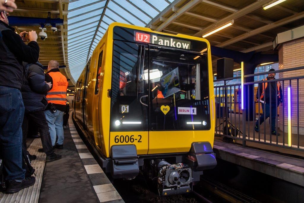 Jedna osoba poginula u napadu nožem na stanici metroa u Berlinu