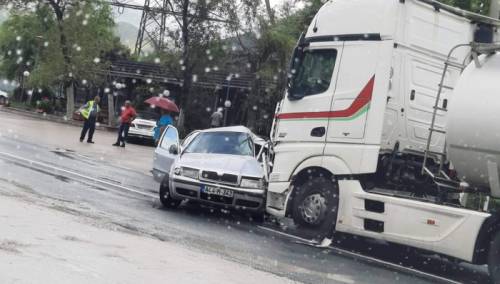 Jedna osoba smrtno stradala u teškoj nesreći kod Jablanice