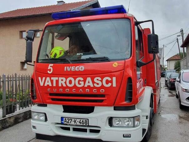 Jedna osoba stradala u požaru u Istočnoj Ilidži