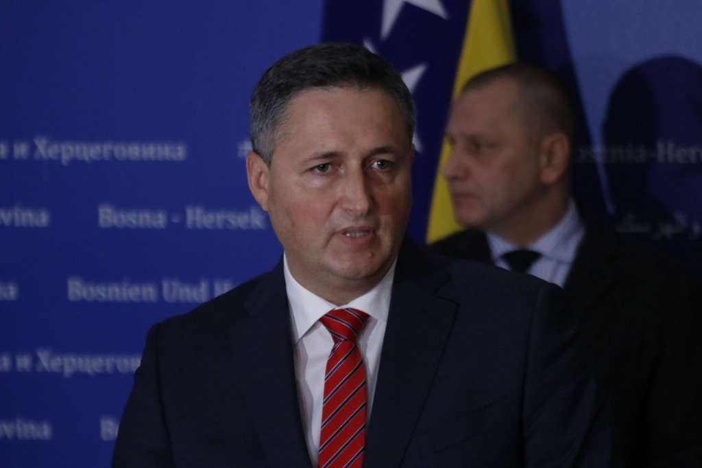 Bećirović traži hitno zakazivanje sjednice Doma naroda