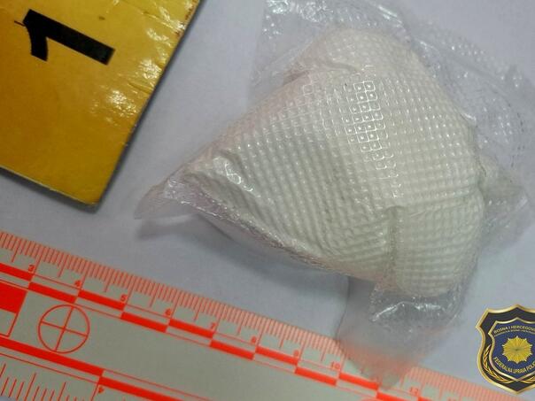 Jedno lice iz Sarajeva lišeno slobode, pronađena droga