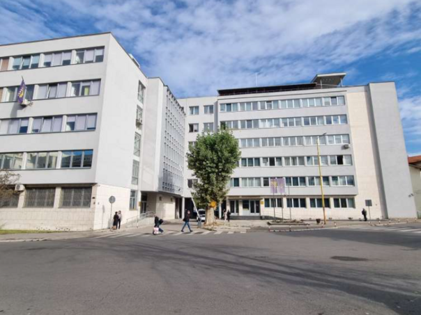 Jednomjesečni pritvor Alji Salkiću iz Lukavca za oružje i drogu