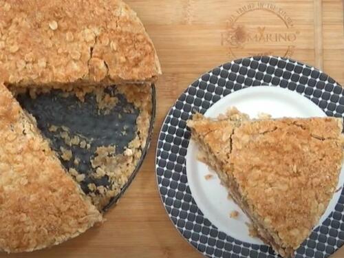 Jednostavno napravite sočni kolač sa jabukama i cimetom