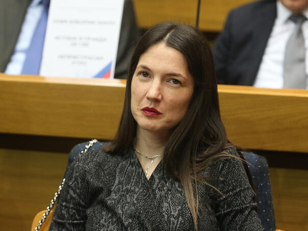 Jelena Trivić: SNSD opet pogazio ono što je izglasao