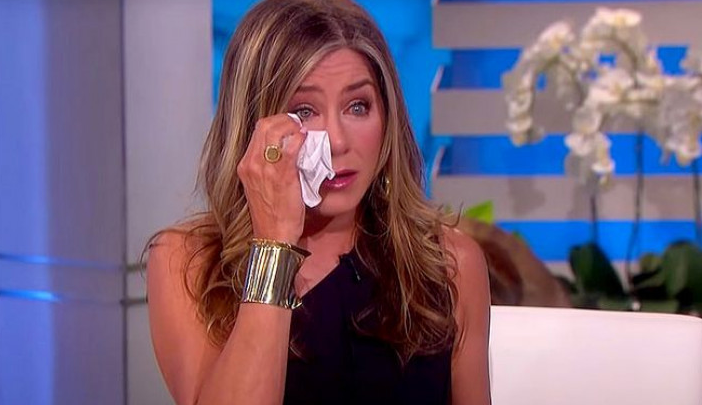 Jennifer Aniston otvoreno o nesanici i mjesečarenju!