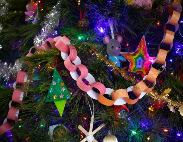 Jeste li pravili papirne lance? Tiktok oživljava zaboravljeni praznični trend