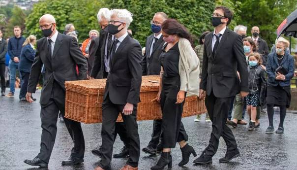John Hume sahranjen na skromnoj ceremoniji 