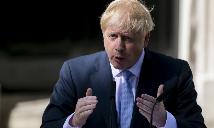 Johnson danas predstavlja plan izlaska iz lockdowna