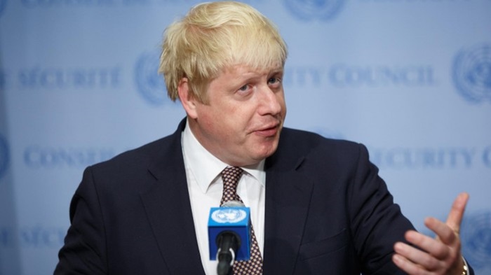 Johnson izložio planove ponovnog otvaranja britanskog društva