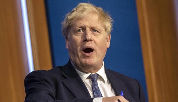 Johnson piše memoare o vremenu provedenom u Downing Streetu