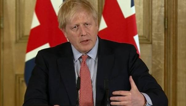 Johnson poručio Britancima da izbjegavaju socijalne kontakte