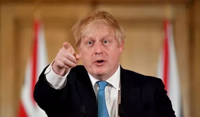 Johnson poručio Britancima: Shvatite ozbiljno socijalno distanciranje