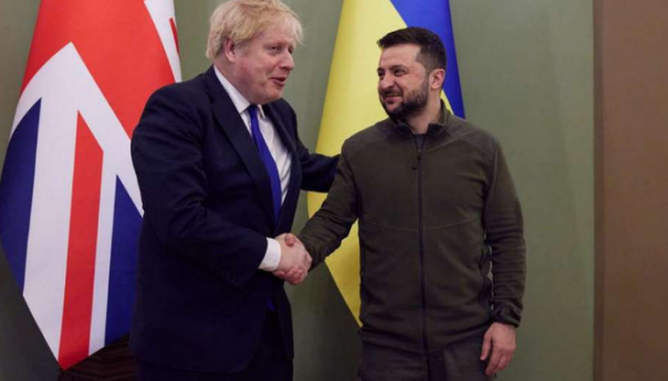 Johnson: Prekid oslanjanja na ruske energente bio bi dobar ishod rata u Ukrajini