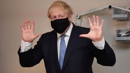 Johnson: Riješit ćemo se koronavirusa do sredine 2021.