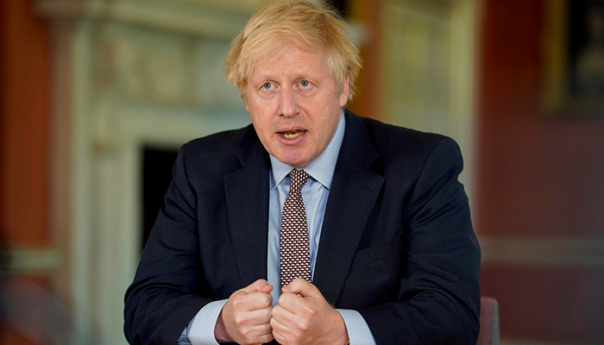 Johnson se žuri pokrenuti ekonomiju, u junu se otvaraju hiljade trgovina