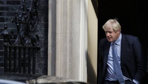 Johnsonovo stanje stabilno nakon druge noći u intenzivnoj njezi