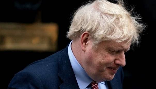 Johnsonovo stanje stabilno, primio kisik